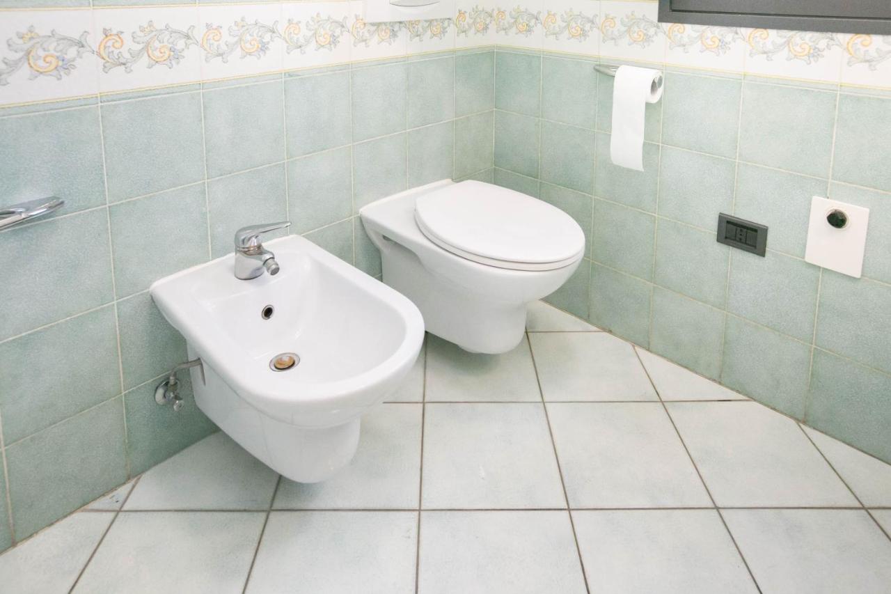 Residence Villa Dei Pini Rimini Ngoại thất bức ảnh