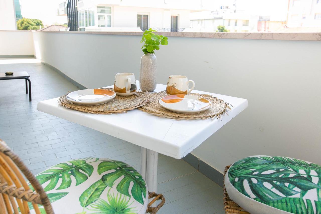 Residence Villa Dei Pini Rimini Ngoại thất bức ảnh