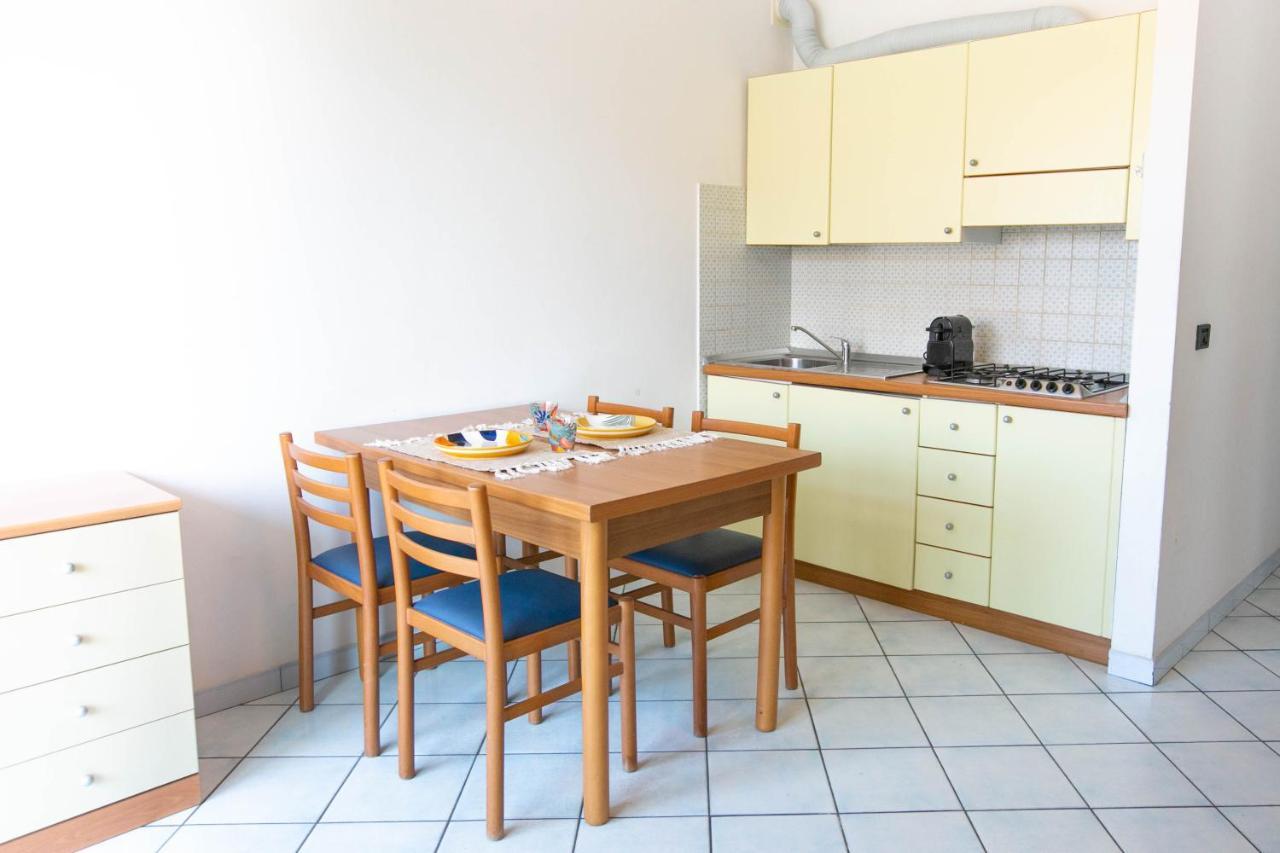 Residence Villa Dei Pini Rimini Ngoại thất bức ảnh