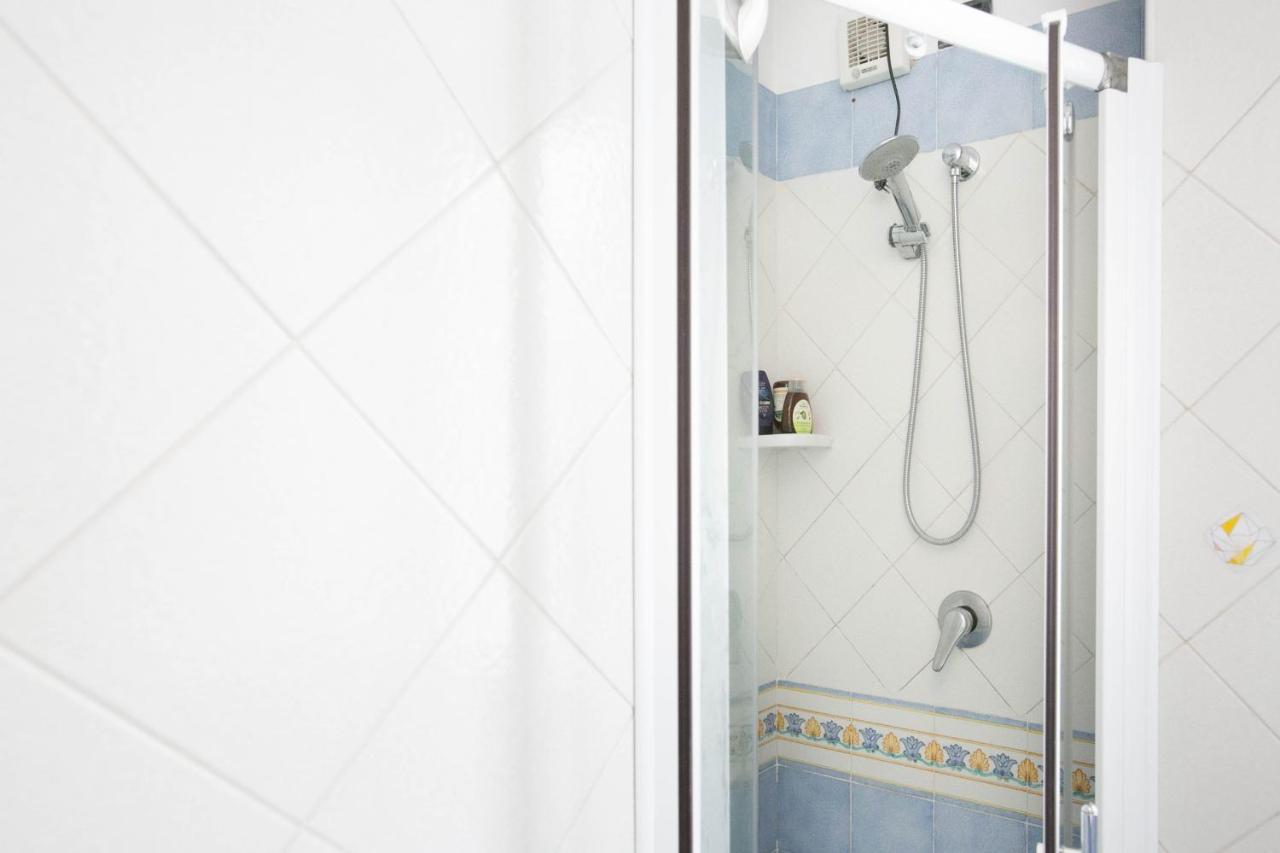 Residence Villa Dei Pini Rimini Ngoại thất bức ảnh