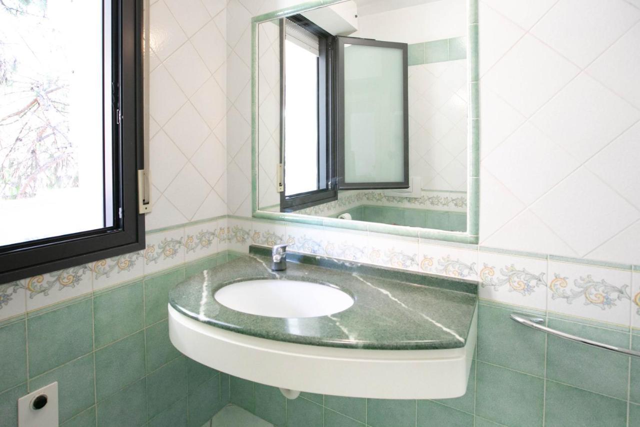 Residence Villa Dei Pini Rimini Ngoại thất bức ảnh