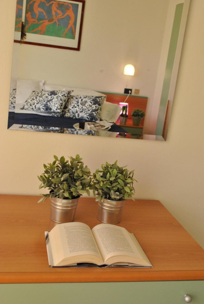 Residence Villa Dei Pini Rimini Ngoại thất bức ảnh